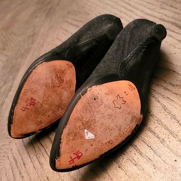 Black denim pumps size 7 by Corso Como🖤 - Picture 4 of 6